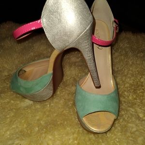 Boutique 9 platform heels